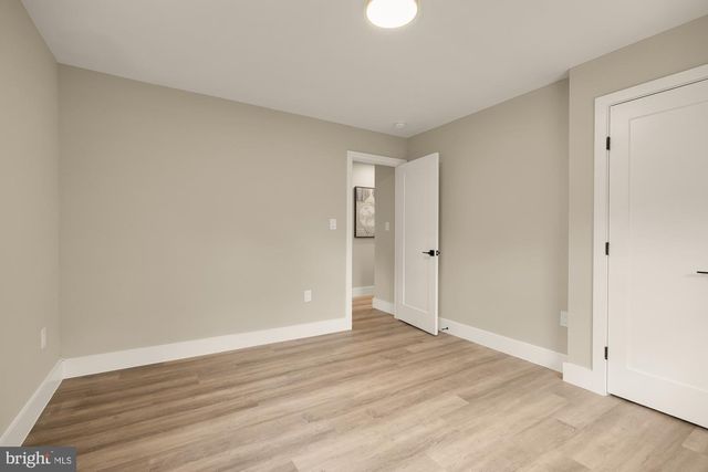 2308 CREEK DR, Alexandria, VA 22308