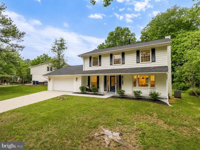 2308 CREEK DR, Alexandria, VA 22308