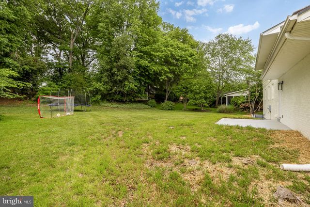2308 CREEK DR, Alexandria, VA 22308