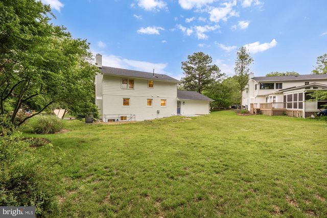 2308 CREEK DR, Alexandria, VA 22308