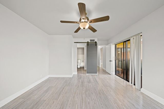 8194 Thames Boulevard B, Boca Raton, FL 33433