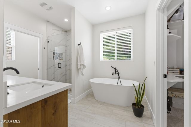 27140 Shut Out Place, Tehachapi, CA 93561