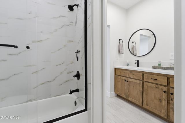 27140 Shut Out Place, Tehachapi, CA 93561