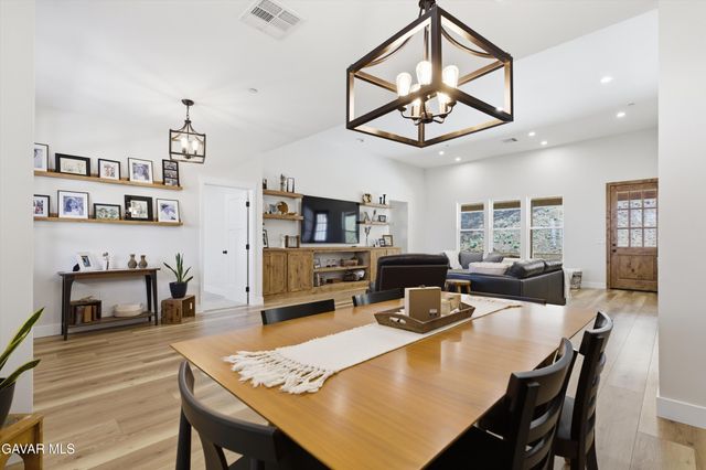 27140 Shut Out Place, Tehachapi, CA 93561