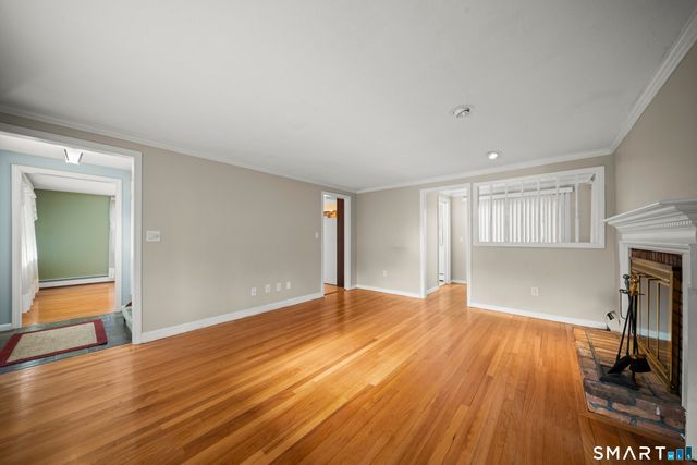 94 Raymond Road, Windsor Locks, CT 06096