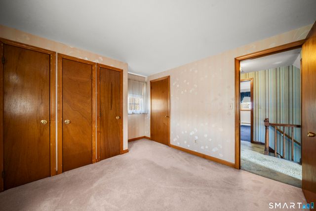 94 Raymond Road, Windsor Locks, CT 06096