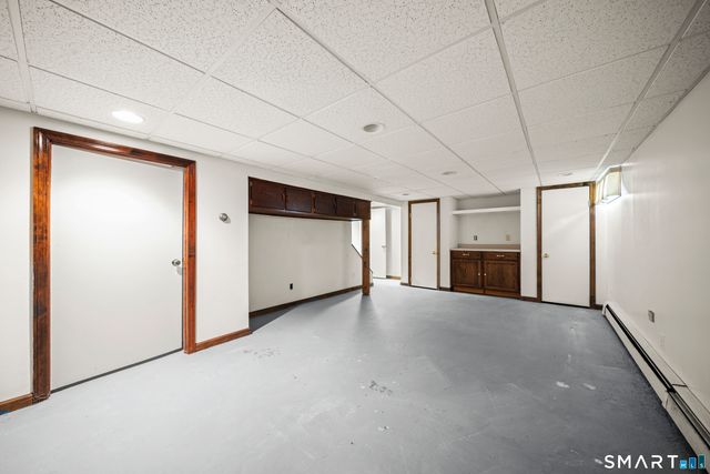 94 Raymond Road, Windsor Locks, CT 06096