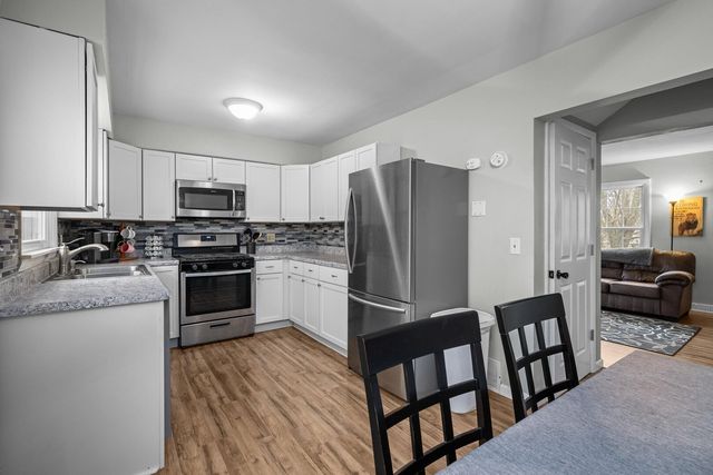 4315 26th Avenue, Moline, IL 61265