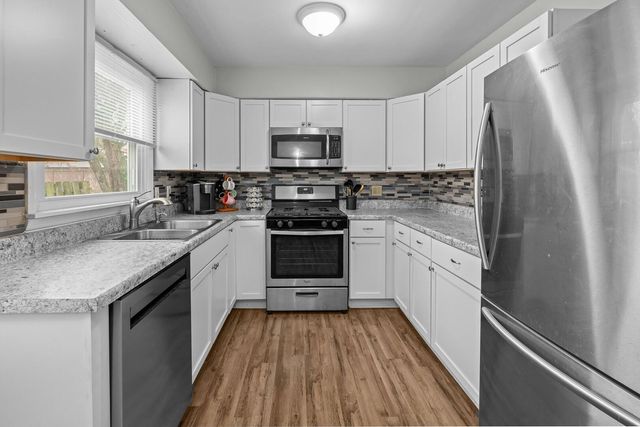 4315 26th Avenue, Moline, IL 61265