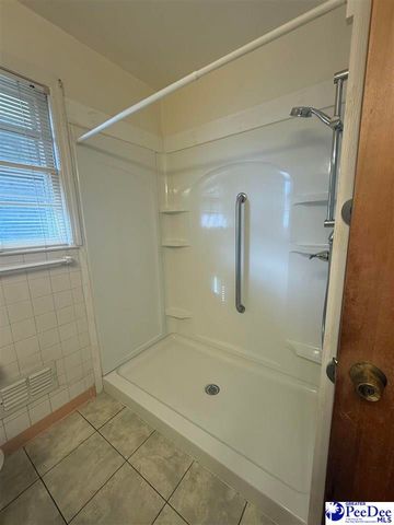 412 E Bobo Newsom Hwy, Hartsville, SC 29550