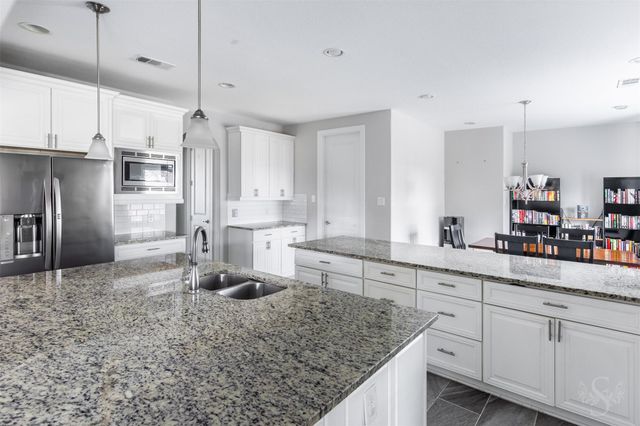 32434 Waterford Crest Ln, Fulshear, TX 77441