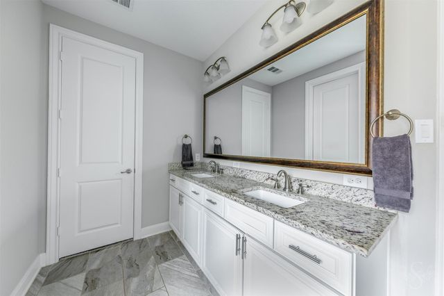 32434 Waterford Crest Ln, Fulshear, TX 77441