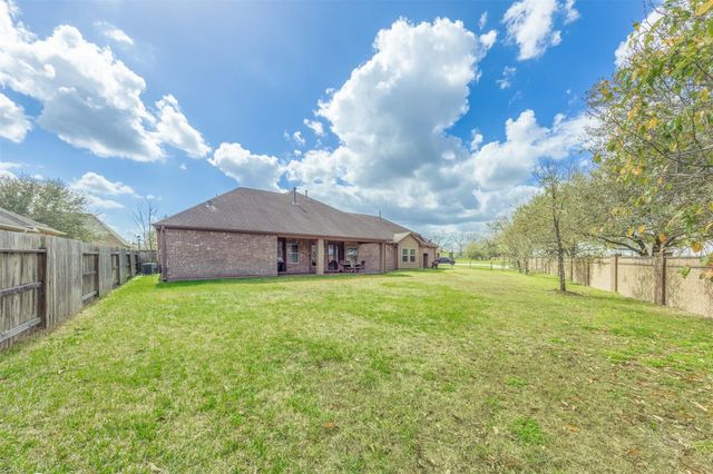 32434 Waterford Crest Ln, Fulshear, TX 77441