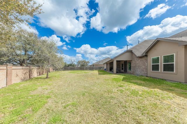 32434 Waterford Crest Ln, Fulshear, TX 77441