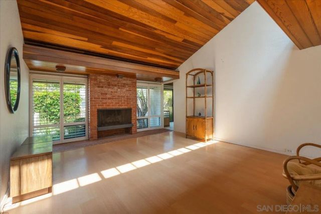 5643 Bloch St, San Diego, CA 92122