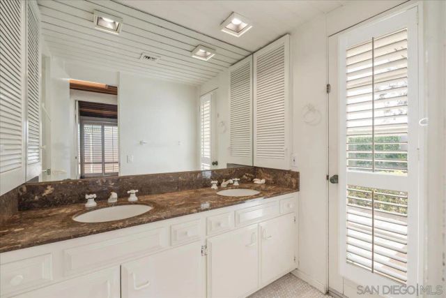 5643 Bloch St, San Diego, CA 92122