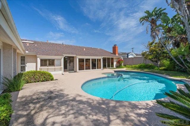 5643 Bloch St, San Diego, CA 92122