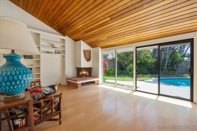 5643 Bloch St, San Diego, CA 92122