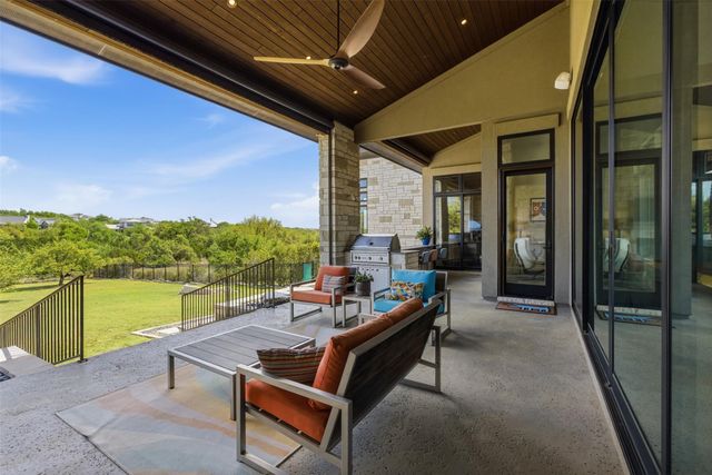 8801 Bellancia DR, Austin, TX 78738
