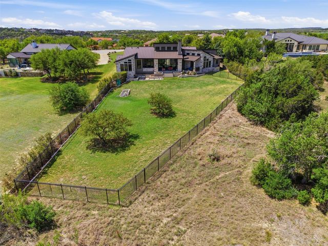 8801 Bellancia DR, Austin, TX 78738