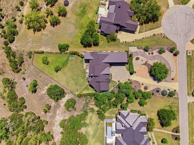 8801 Bellancia DR, Austin, TX 78738