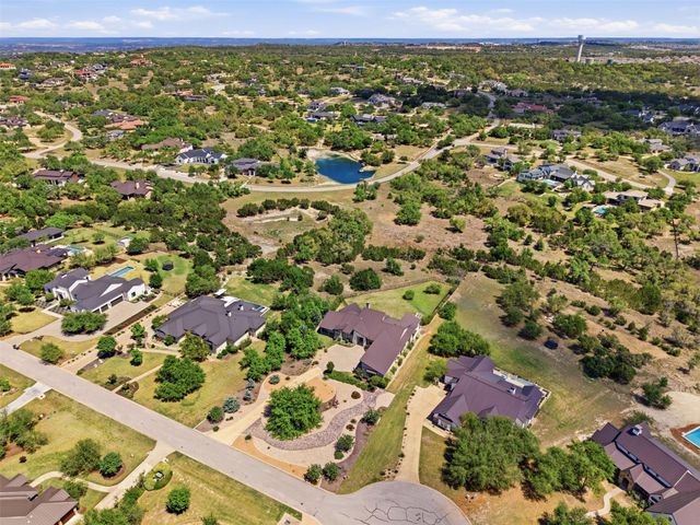 8801 Bellancia DR, Austin, TX 78738