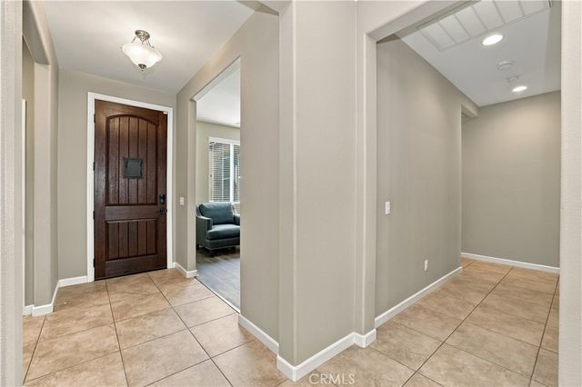 17074 Broken Rock Court, Riverside, CA 92503