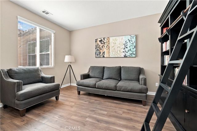 17074 Broken Rock Court, Riverside, CA 92503