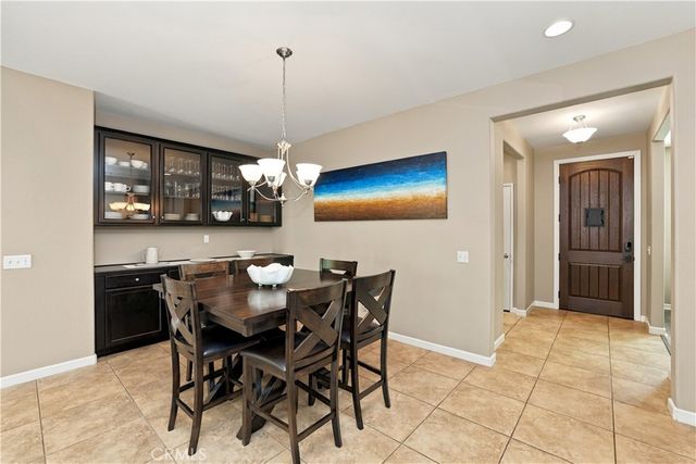 17074 Broken Rock Court, Riverside, CA 92503