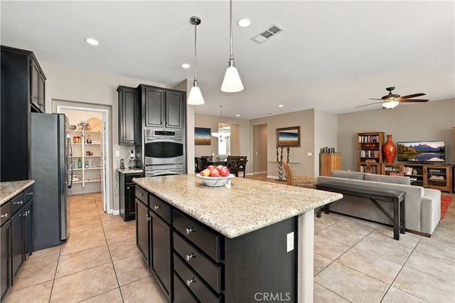 17074 Broken Rock Court, Riverside, CA 92503