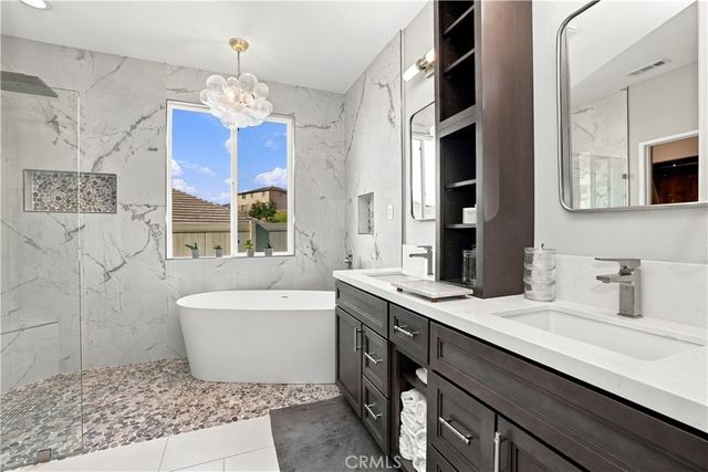 17074 Broken Rock Court, Riverside, CA 92503