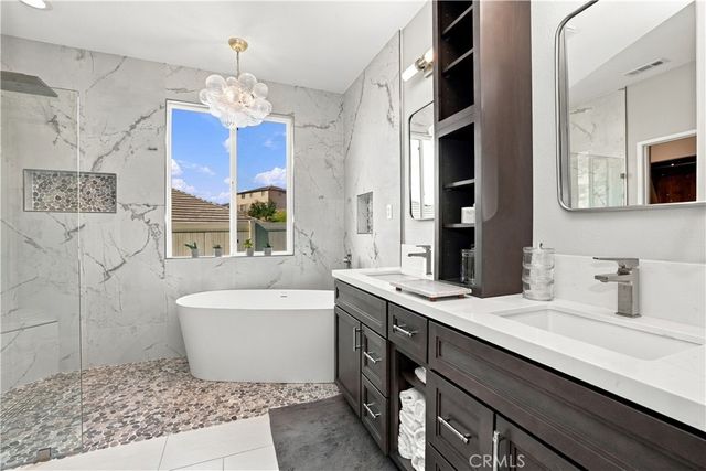 17074 Broken Rock Court, Riverside, CA 92503
