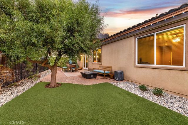 17074 Broken Rock Court, Riverside, CA 92503