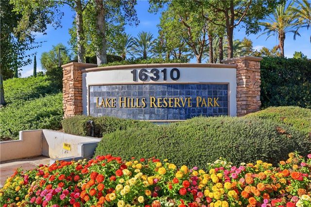 17074 Broken Rock Court, Riverside, CA 92503