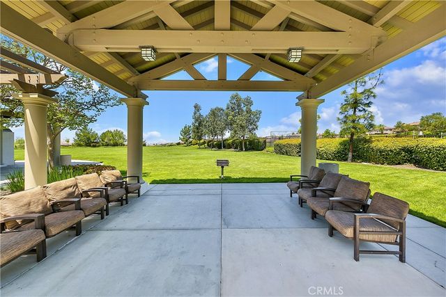 17074 Broken Rock Court, Riverside, CA 92503