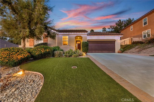 17074 Broken Rock Court, Riverside, CA 92503