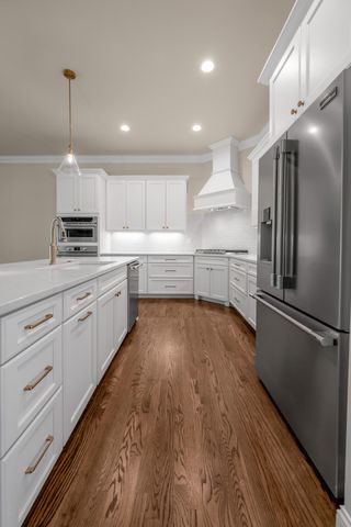 372 Weston Park, Lexington, KY 40515