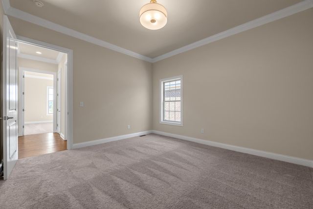 372 Weston Park, Lexington, KY 40515