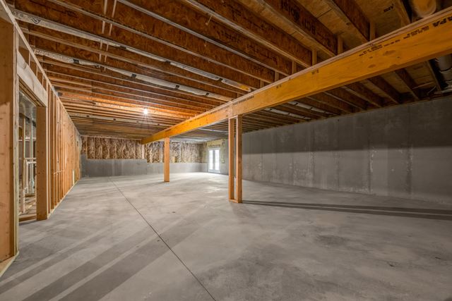 372 Weston Park, Lexington, KY 40515