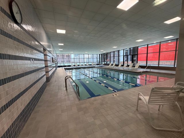 211 E Ohio Street 2425, Chicago, IL 60611