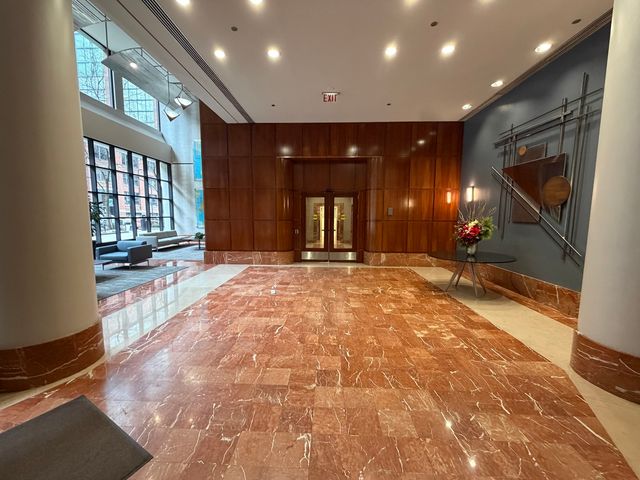 211 E Ohio Street 2425, Chicago, IL 60611