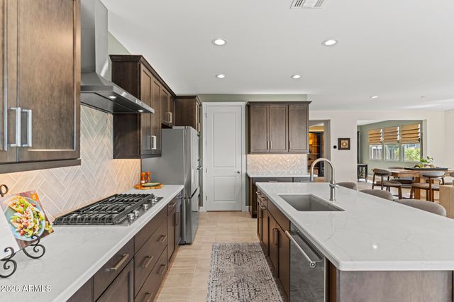 17693 W GUTHRIE Street, Surprise, AZ 85388