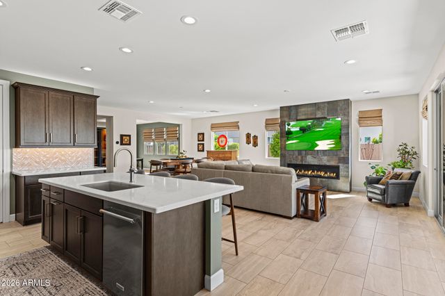 17693 W GUTHRIE Street, Surprise, AZ 85388
