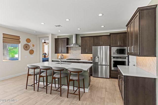 17693 W GUTHRIE Street, Surprise, AZ 85388