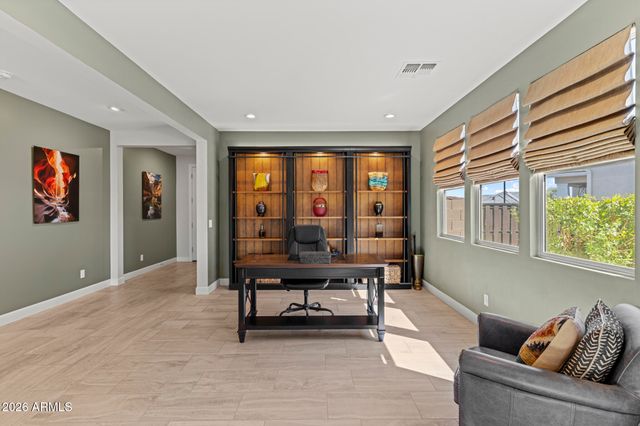 17693 W GUTHRIE Street, Surprise, AZ 85388
