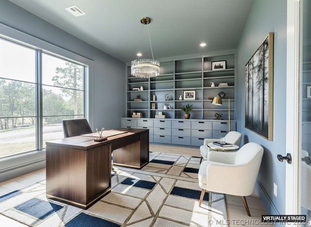 295 Falcon Tree Loop, Eufaula, OK 74432