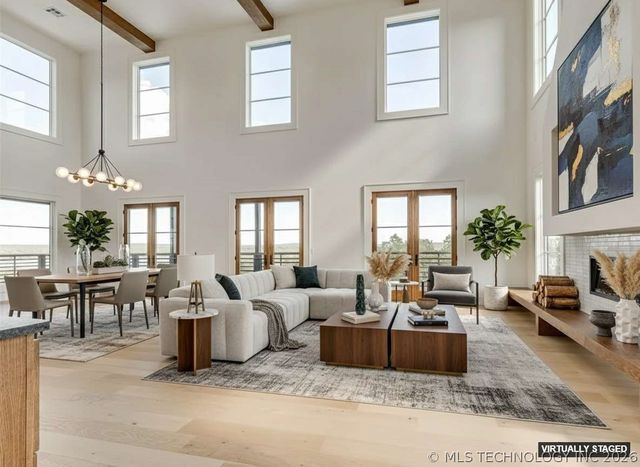 295 Falcon Tree Loop, Eufaula, OK 74432