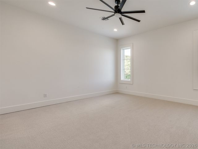 295 Falcon Tree Loop, Eufaula, OK 74432