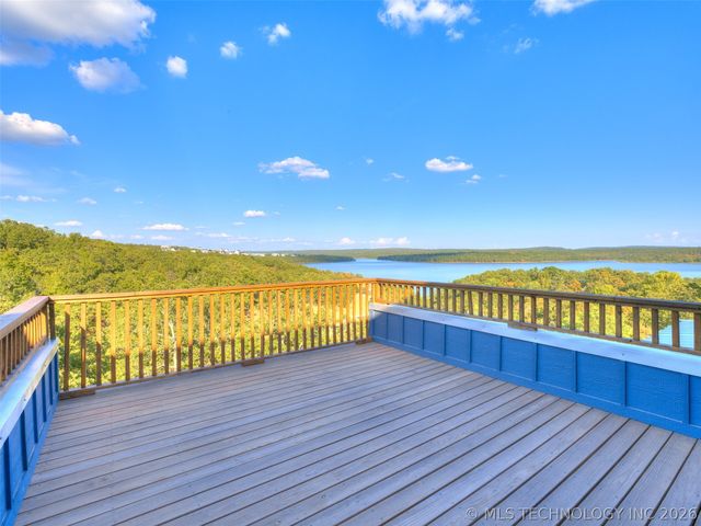 295 Falcon Tree Loop, Eufaula, OK 74432