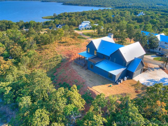 295 Falcon Tree Loop, Eufaula, OK 74432